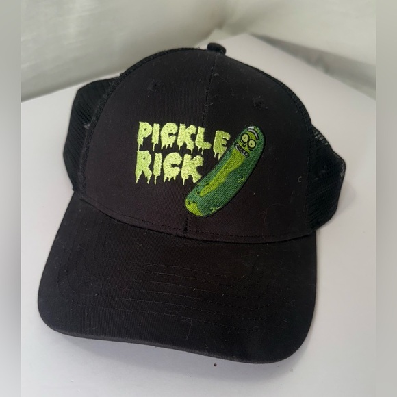 Pickle Rick Men’s Black SnapBack Hat - Picture 1 of 4